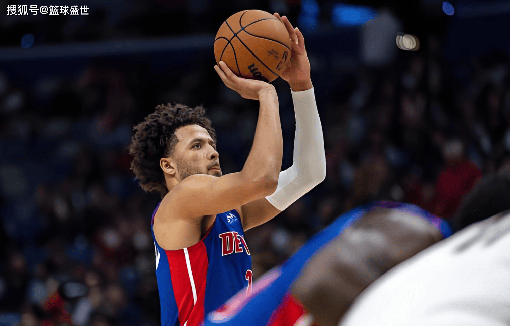 九游体育-邵佳一德甲绝杀进球