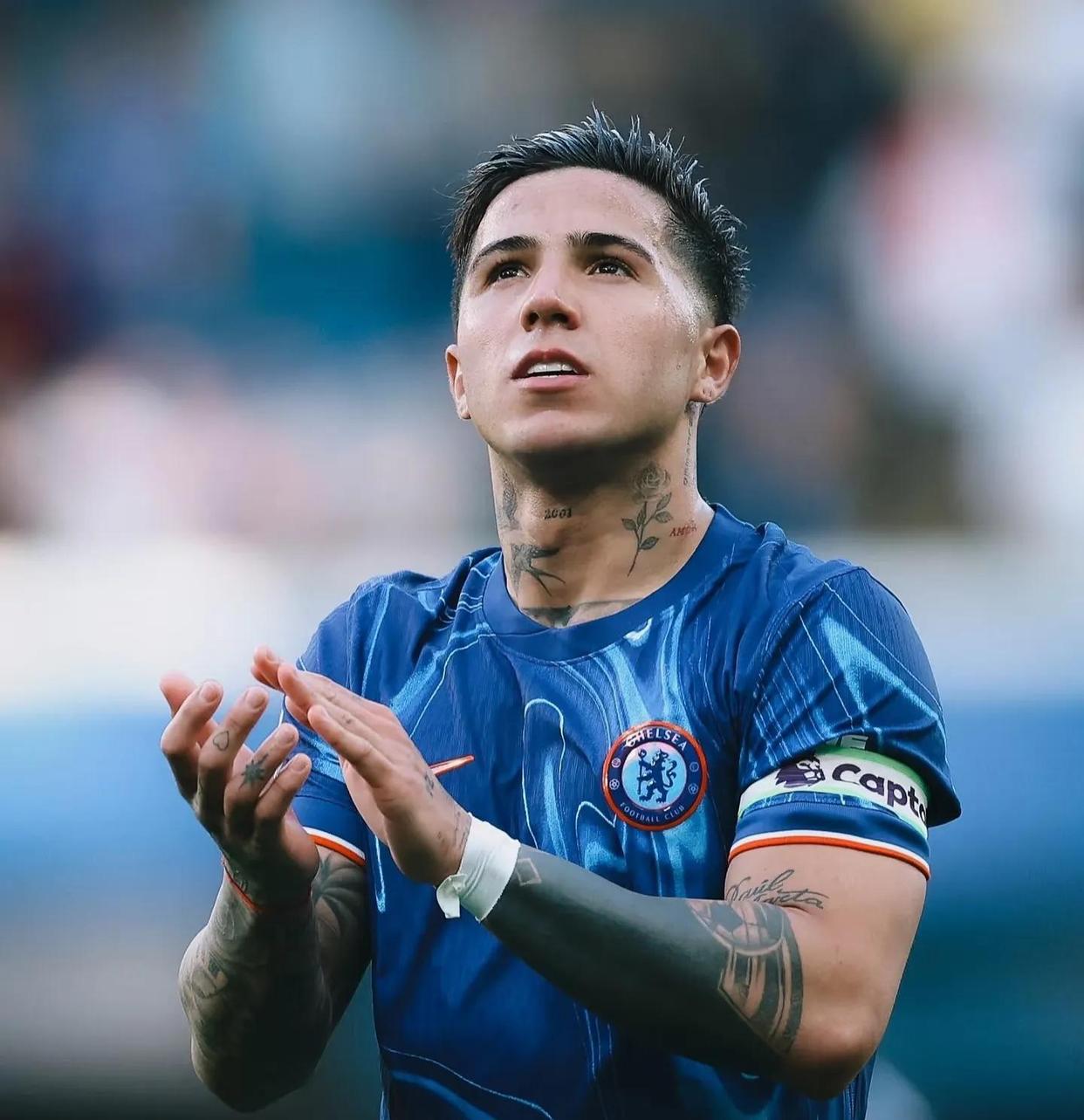 关于赛地聚焦——英超最后时刻热度飙升；雷恩遗憾出局；悬念犹存；球队文化被再次提及的信息