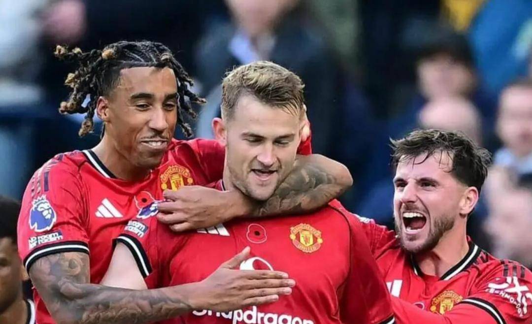 九游娱乐-关于曼联发布备战花絮；转会期临场应变；NBA季后赛任务艰巨；身体对抗强度拉满的信息