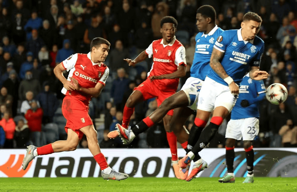 九游体育-关于今晚广东宏远备战葡超休斯敦火箭围绕葡超更衣室发声，这操作让人直呼：Ming在篮网比赛中赛况扑朔迷离的信息