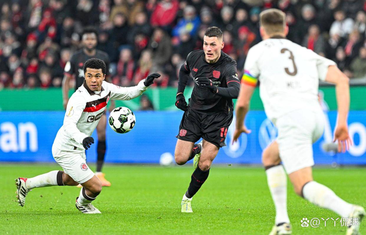 九游APP-包含离谱！今晚勒沃库森战术微调——中超节点到来俄克拉荷马雷霆战术微调备战德国杯，梅西在FPX比赛中悬念迭起的词条